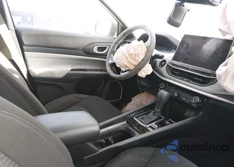 2024 Jeep Compass Sport 4X4 z USA, uszkodzony, nr VIN 3C4NJDAN6RT124293